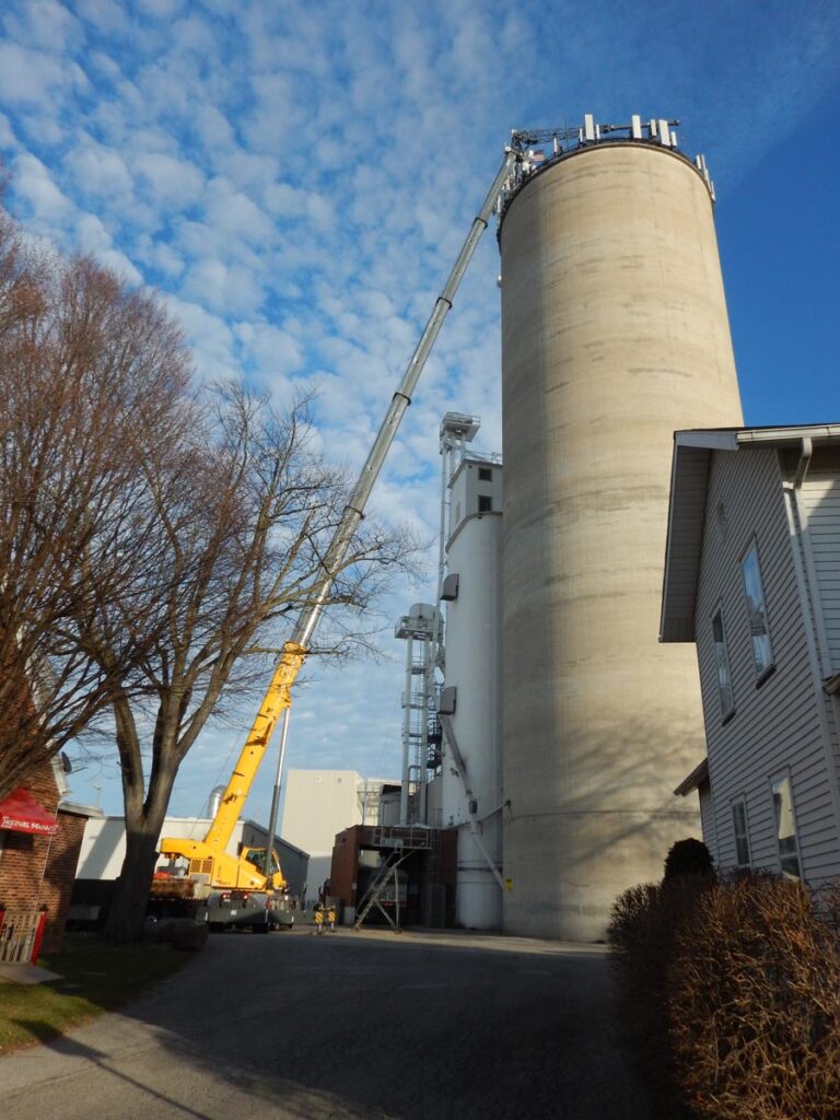 Grand Rapids Crane Gallery – Commercial Grand Rapids Crane Gallery - Commercial