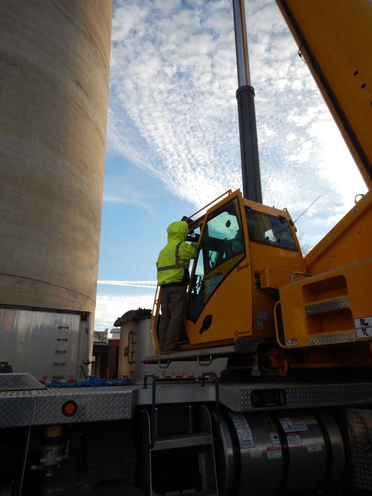 Grand Rapids Crane Gallery – Commercial Grand Rapids Crane Gallery - Commercial