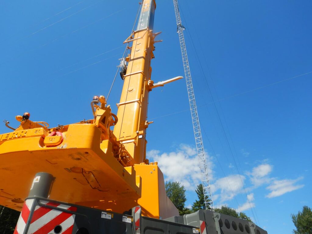 Grand Rapids Crane Gallery – Commercial Grand Rapids Crane Gallery - Commercial