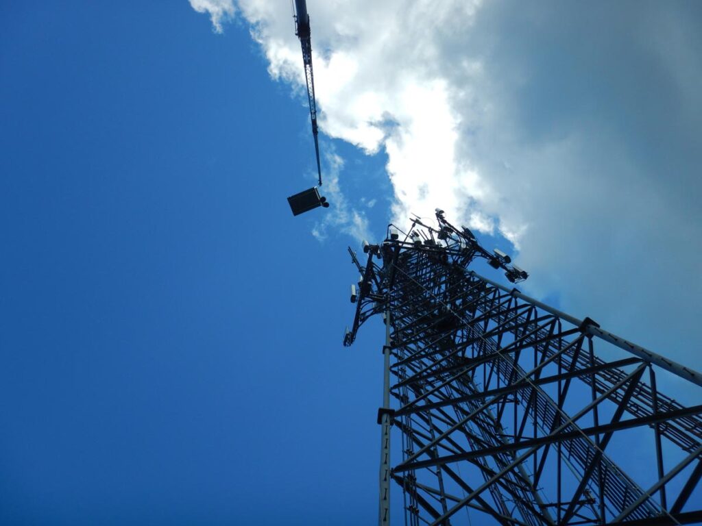 Grand Rapids Crane Gallery – Communication Grand Rapids Crane Gallery - Communication