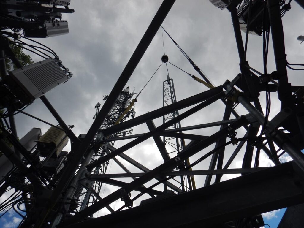 Grand Rapids Crane Gallery – Communication Grand Rapids Crane Gallery - Communication