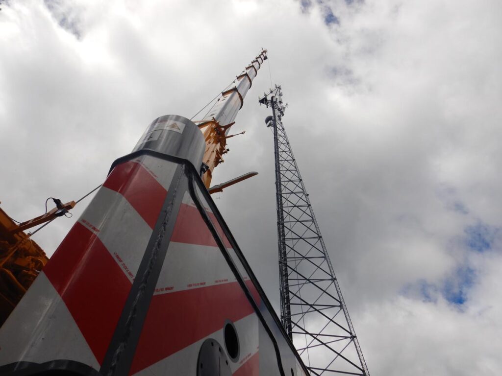 Grand Rapids Crane Gallery – Communication Grand Rapids Crane Gallery - Communication