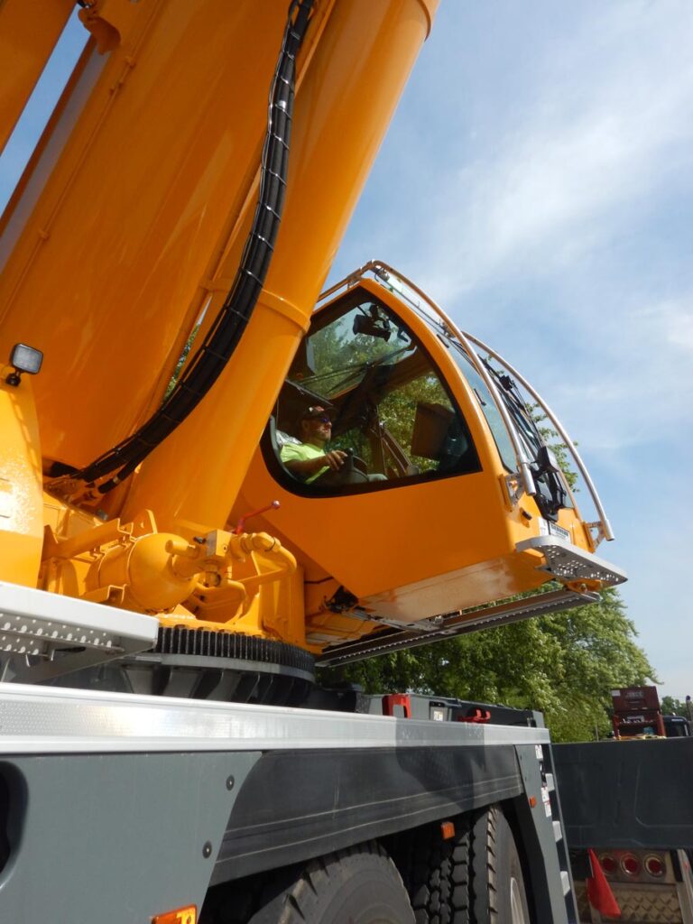 Grand Rapids Crane Gallery – Residential Grand Rapids Crane Gallery - Residential